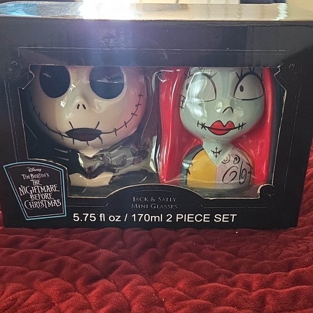 Disney Jack and Sally Mini Glasses Set - Black and Red